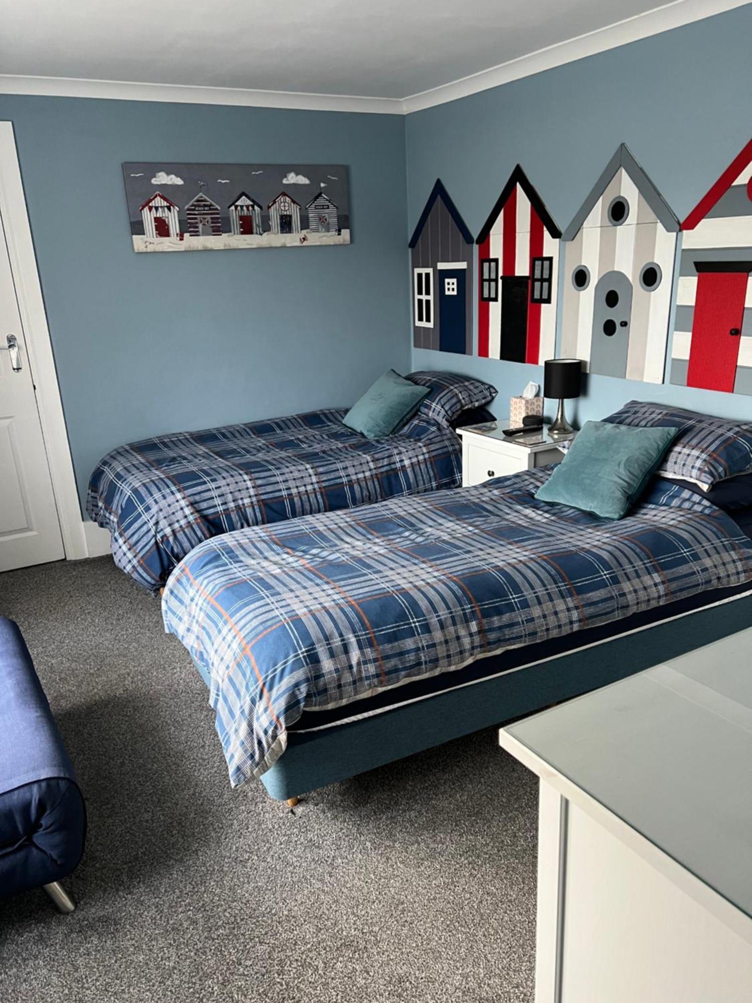 Waterside Guesthouse 딤처치 객실 사진